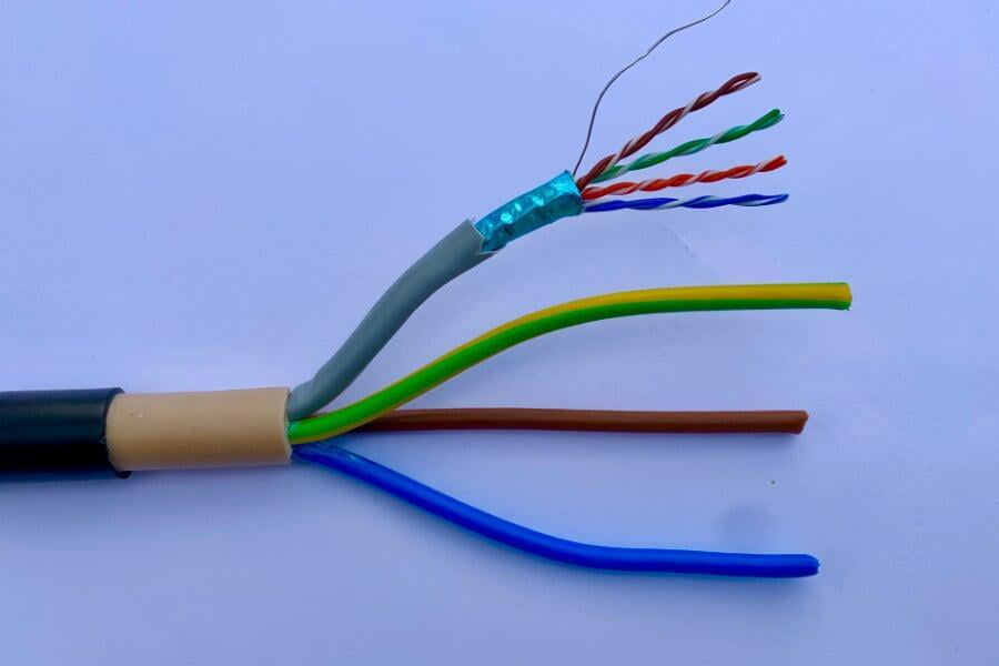 EV Ultra combined power and data cable for EV chargers